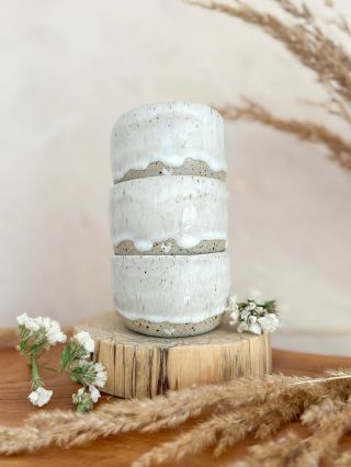 Moji milí, hlásím že už jsem zpět z dovolené, plná nové mořské energie 🏄‍♀️ Děkuji za všechny vaše objednávky které během...